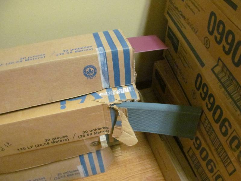 lot 509 image: baseboard