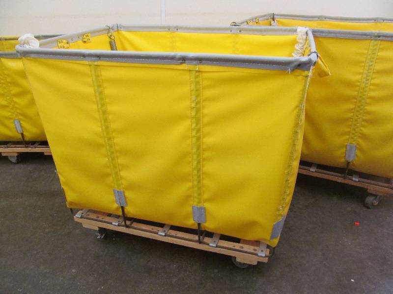 lot 523 image: laundry cart