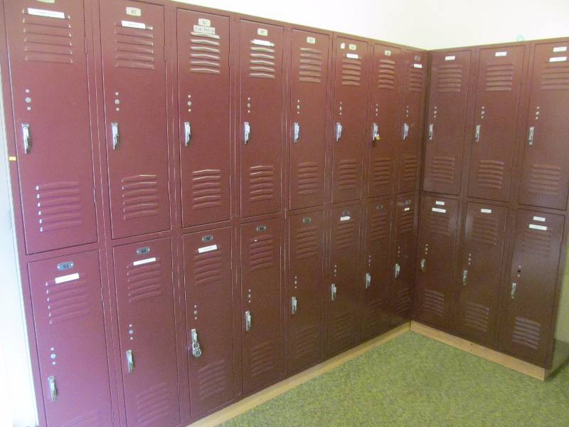 lot 538 image: lockers