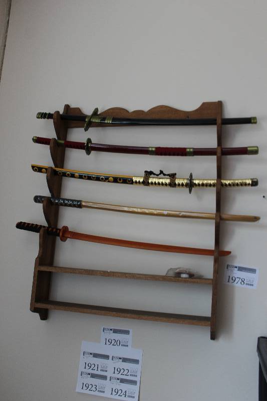 lot 1978 image: Samarai Sword 7-Sword Wall Display Rack