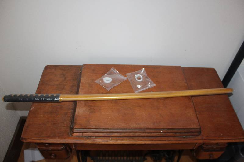 lot 1923 image: Natural Solid Oak Practice Sword - Wooden Blade Training KatanaBokkenKendo  w Wood Case