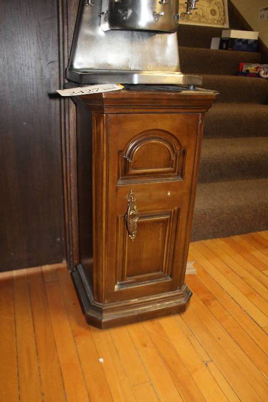 lot 2427 image: 1-Door 2-Shelf Wood Cabinet