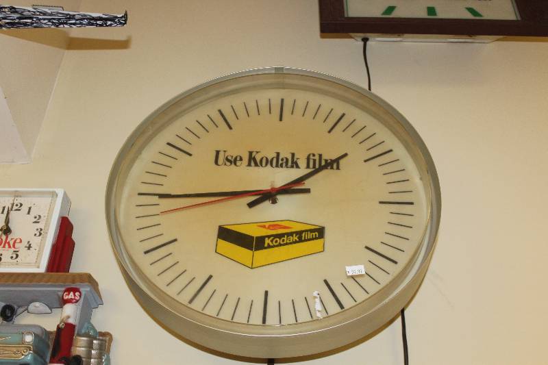 lot 2009 image: Kodak Wall Clock