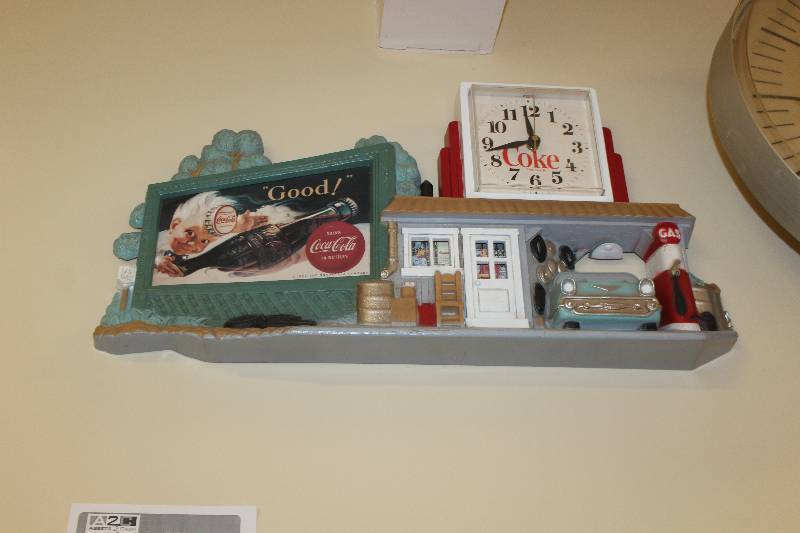 lot 2010 image: Coke Wall Clock
