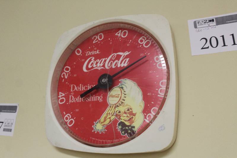 lot 2011 image: Coca-Cola Wall Clock