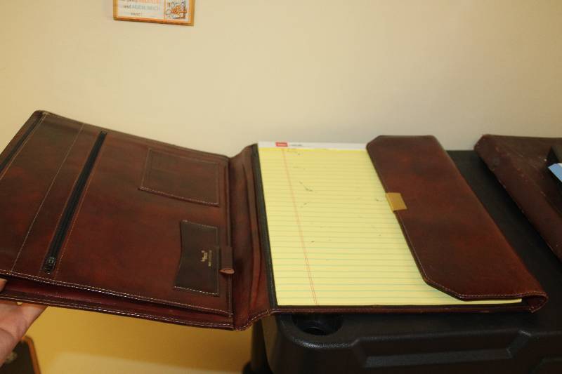 lot 2065 image: Leather Portfolio