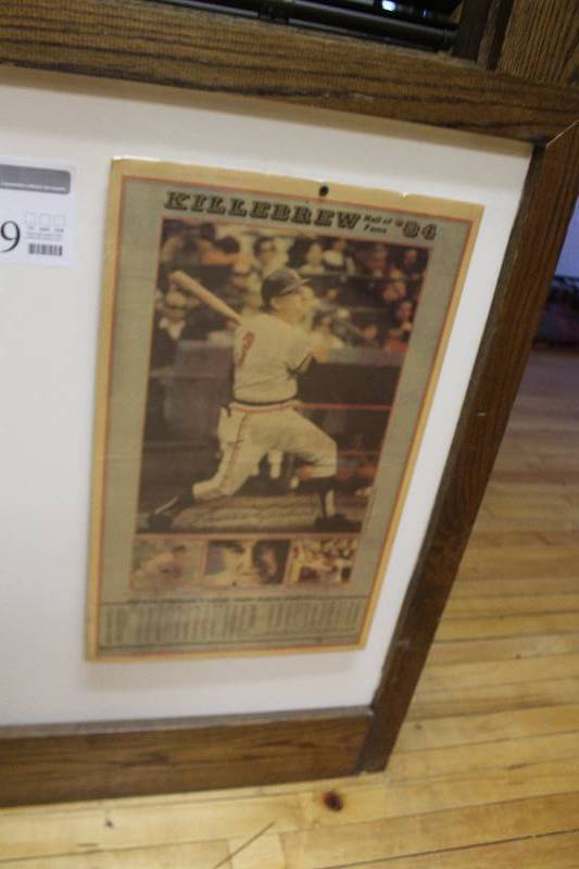 lot 2029 image: 1984 Killebrew Framed Wall Art