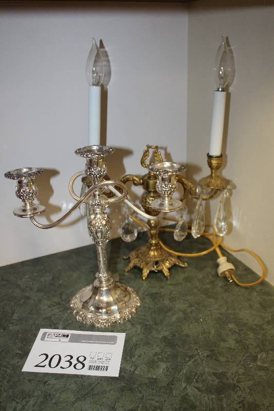 lot 2038 image: Electric 5-Candle Candelabra
