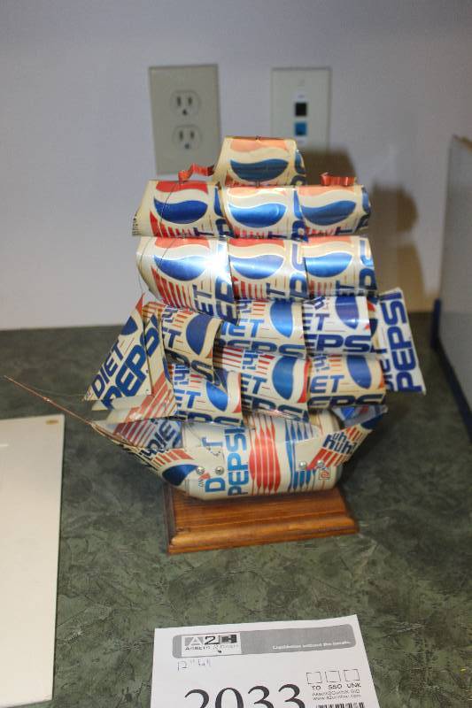lot 2033 image: Pepsi Cola Can 3-Mast Ship