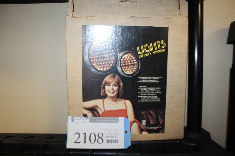 lot 2108 image: Lights Infinity Mirror In Box