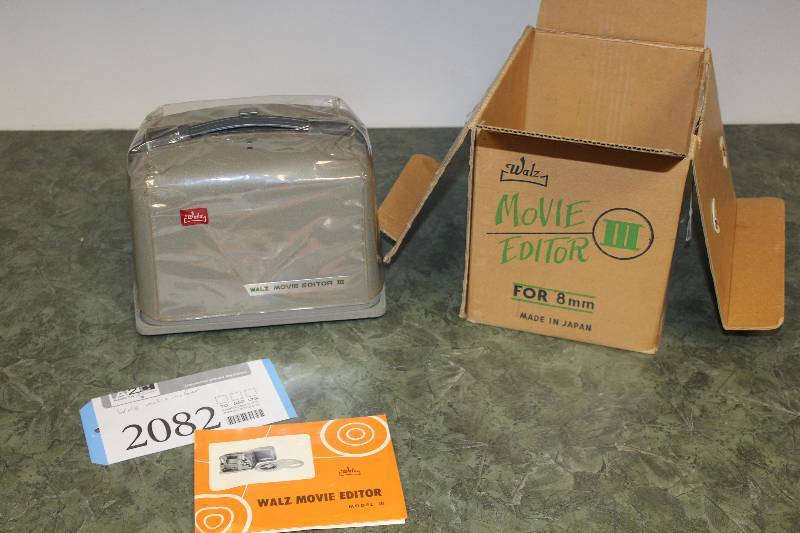 lot 2082 image: Walz Movie Editor Model III