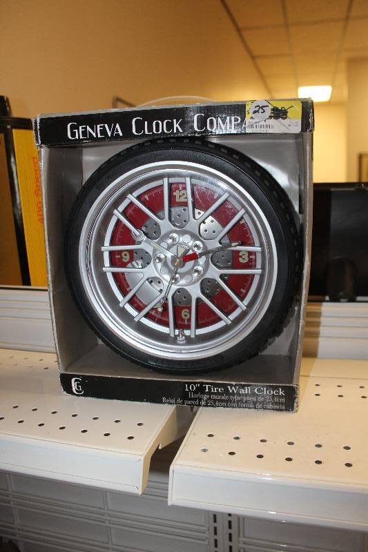 lot 2282 image: 10in. Tire Wall Clock