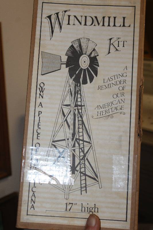 lot 2281 image: 17in. Windmill Kit