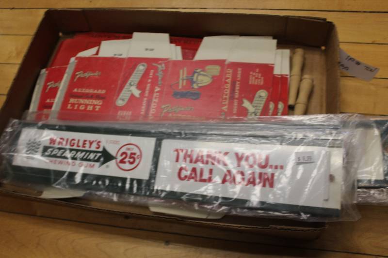 lot 2299 image: Lot of (4) Wrigleys Gum Signs, Running Light Boxes