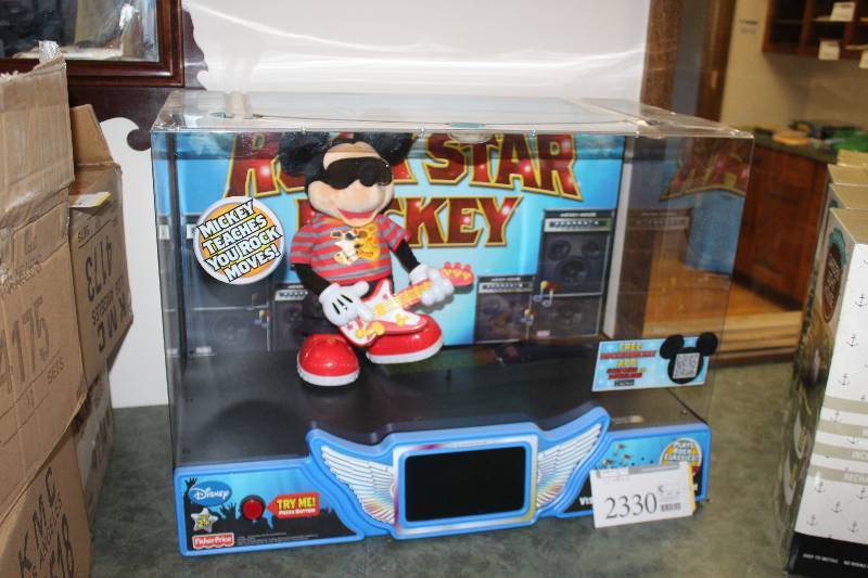 lot 2330 image: Fisher Price Rock Star Mickey Music Player