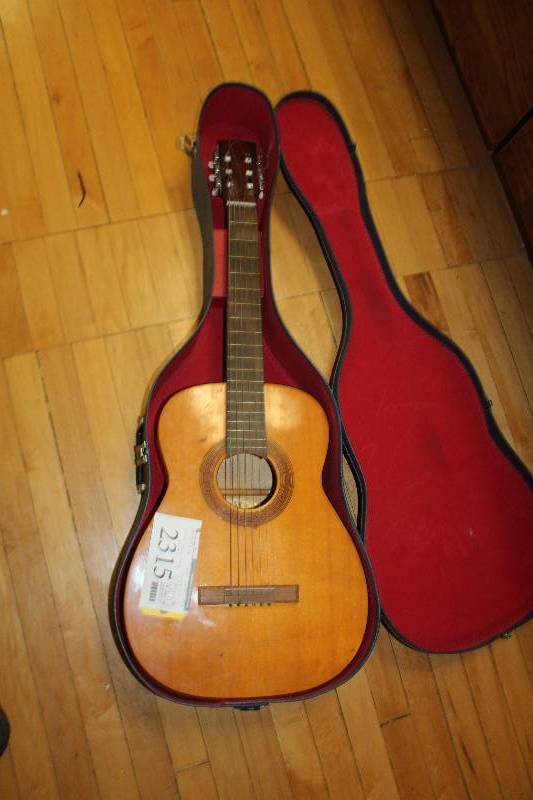 lot 2315 image: Custom Built 6-String Classic Guitar w Case