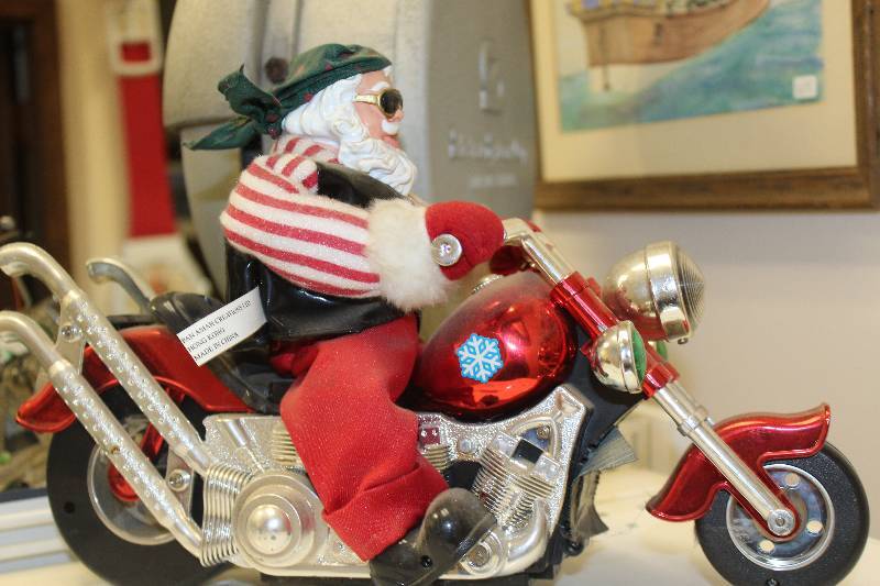 lot 2397 image: Santa On Chooper
