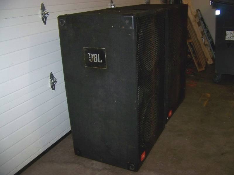 lot 62 image: (2) JBL, Professional Series, SR4719A, Dual 18 Subs  Sub Woofers in Speaker Cabinets