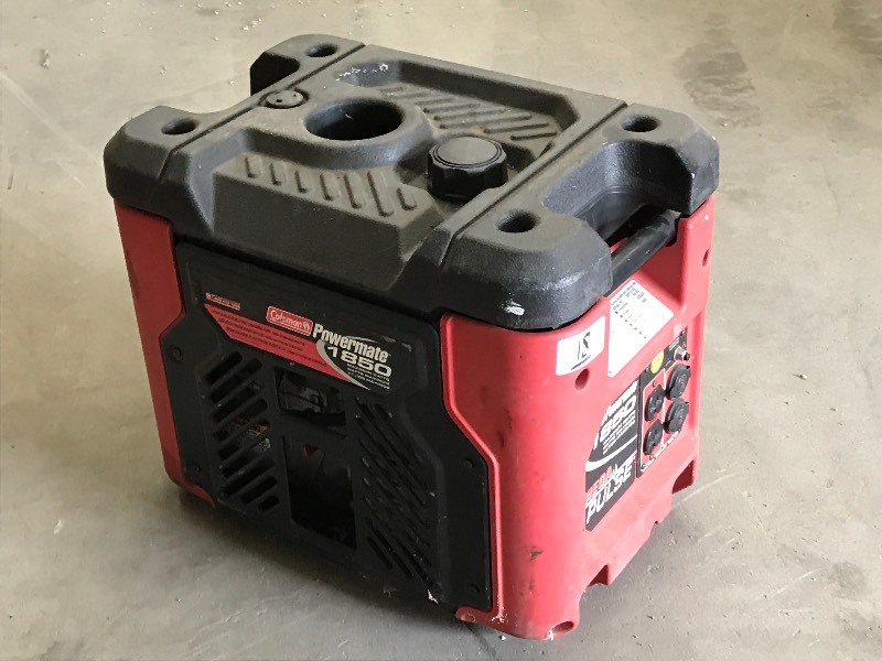 lot 18 image: Coleman Mega-Pulse 1850Wat Portable...
