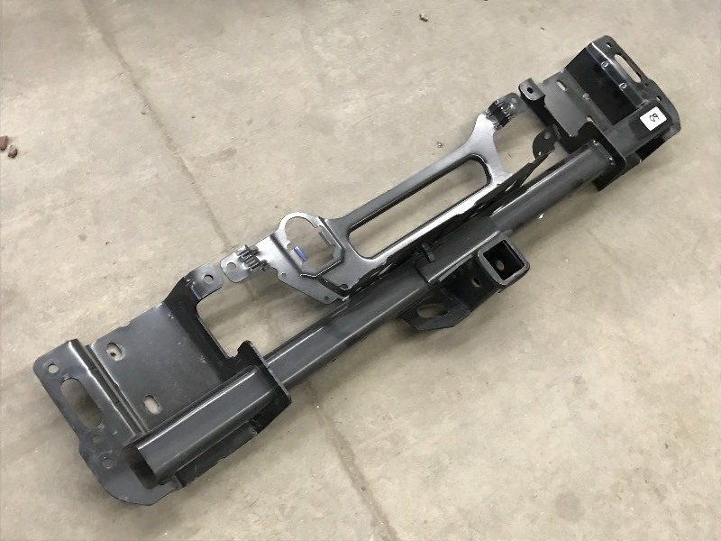 lot 60 image: Unused Reciever Hitch, Unknown Fit ...