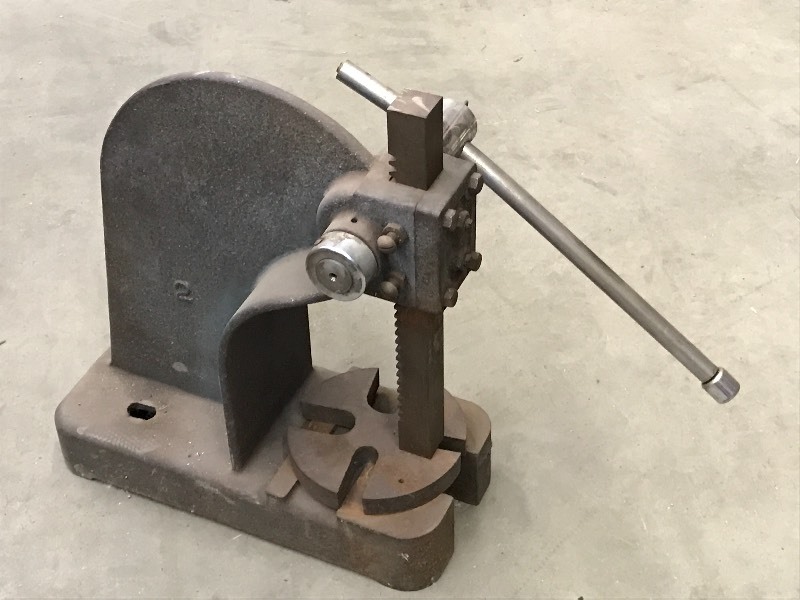 lot 61 image: Heavy Duty 2 Arbor Press ...