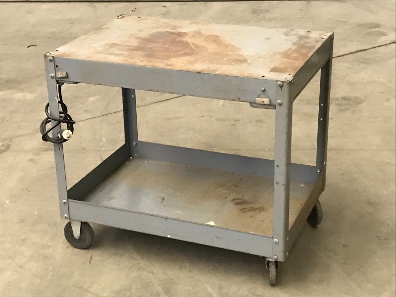 lot 71 image: 2-Level Steel Shop Cart With Power ...