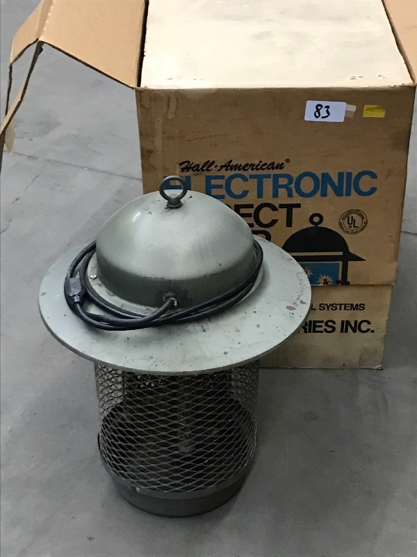 lot 83 image: Hall-American Electric Insect Trap ...