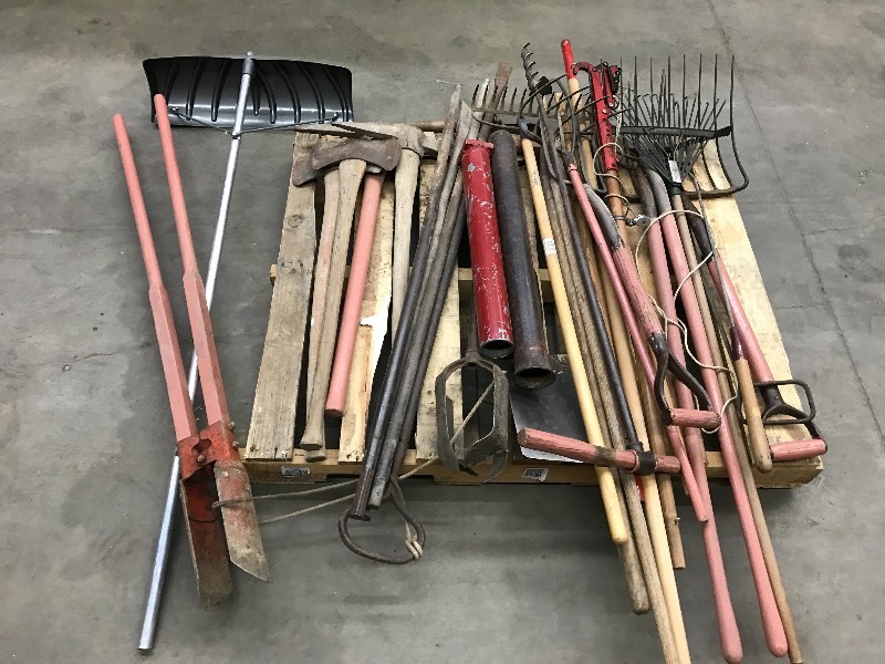 lot 97 image: Pallet Lot Of Assorted Hand Tools ...