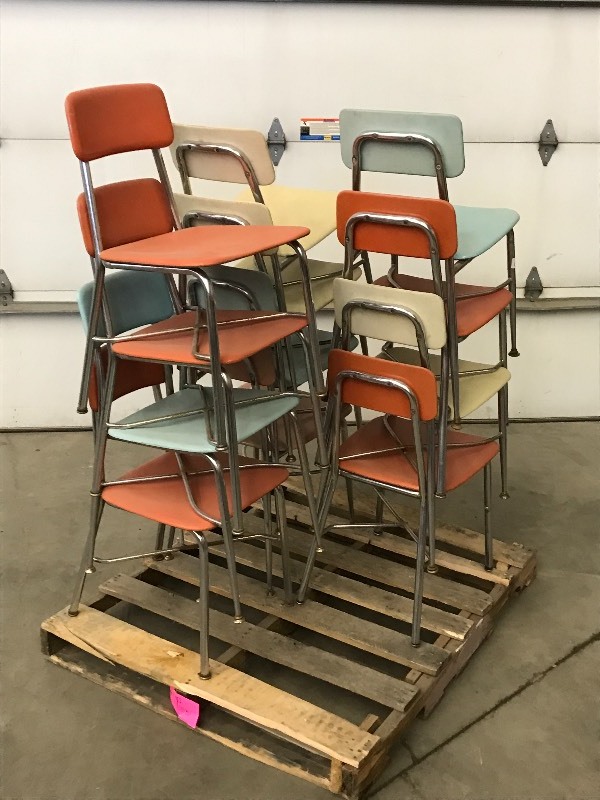lot 104 image: Lot Of (12) Multi-Color Matching St...