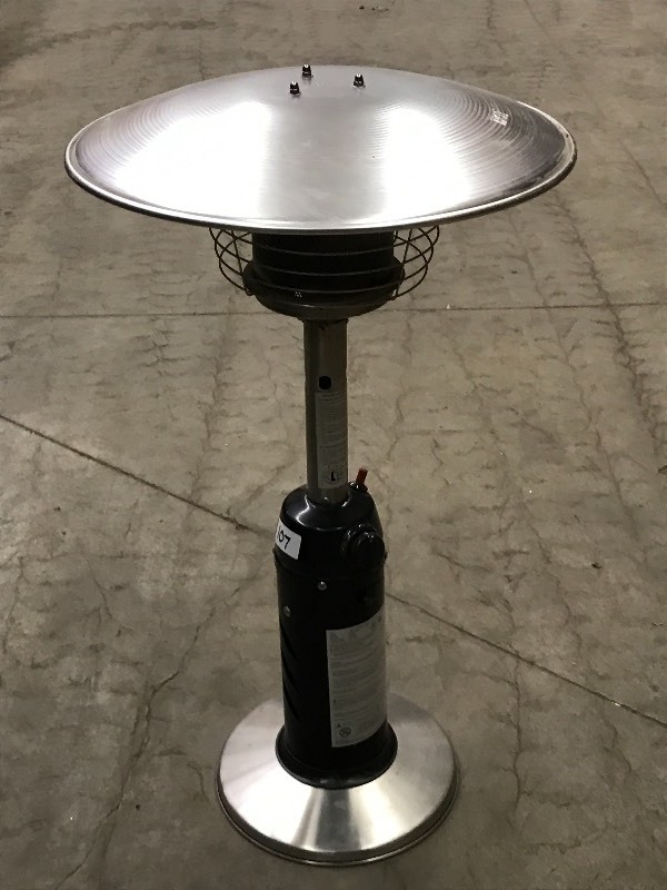 lot 107 image: Propane Patio Heater, 3ft Tall, Lik...
