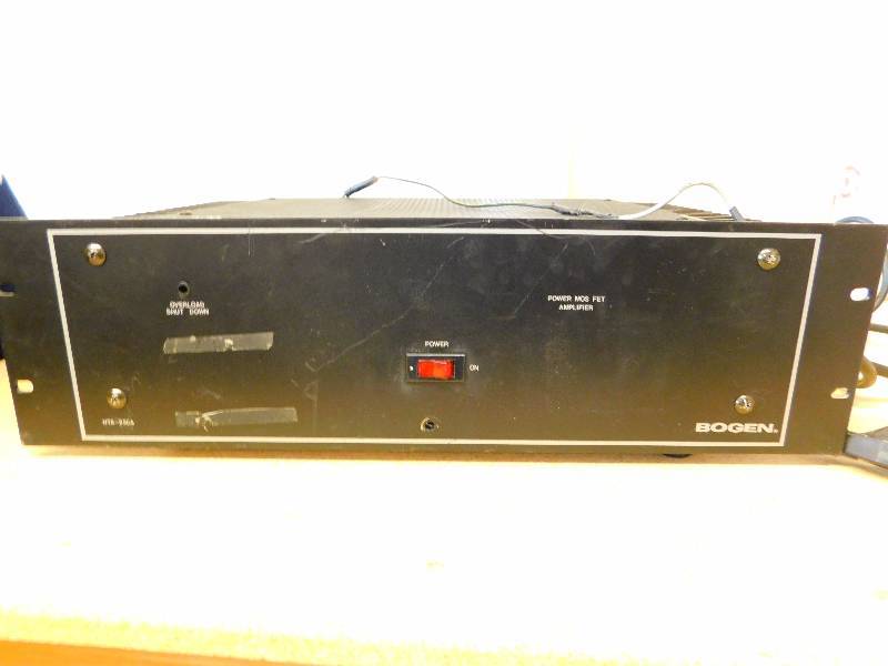lot 15 image: Bogen HTA-250A Amplifier
