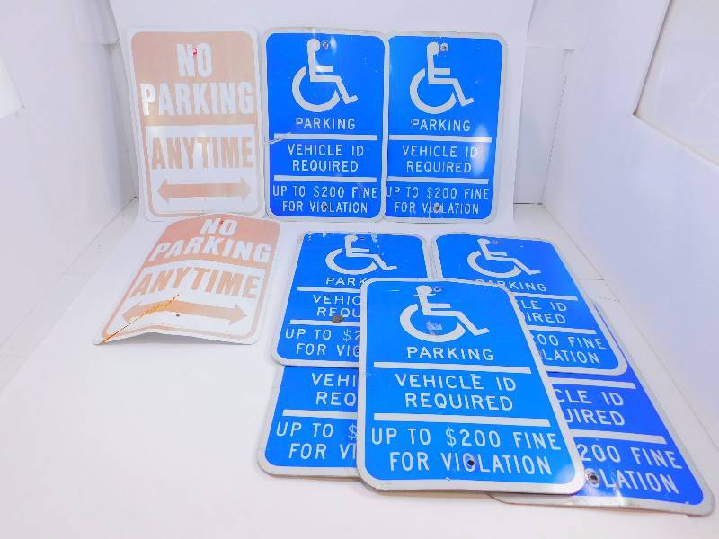 lot 64 image: (7) Handicap & (2) No Parking Signs