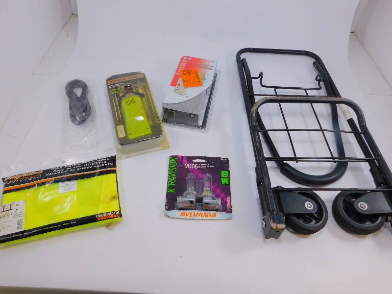 lot 72 image: Lot of Various Items