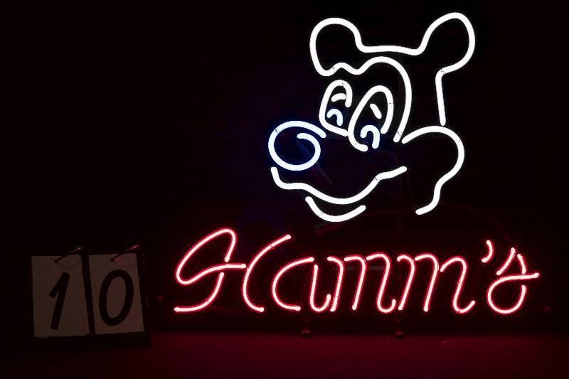 lot 10 image: Hamms Beer Bear neon sign, newer reproduction of classic sign