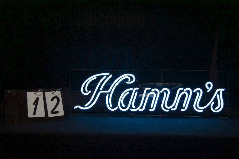 lot 12 image: Hamms Beer neon, nice Hamms script neon sign