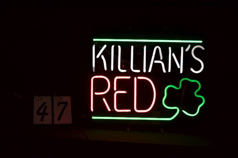 lot 47 image: Killians Red neon sign, very nice looking
