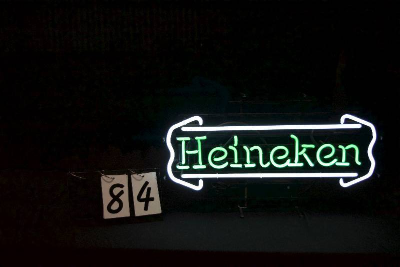 lot 84 image: Heineken neon sign
