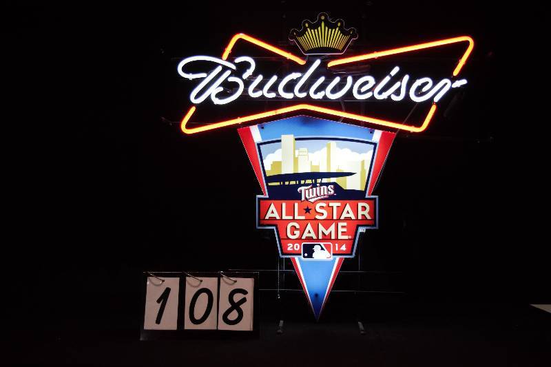 lot 108 image: 2014 All-Star Game, Budweiser bowtie neon, extremely rare