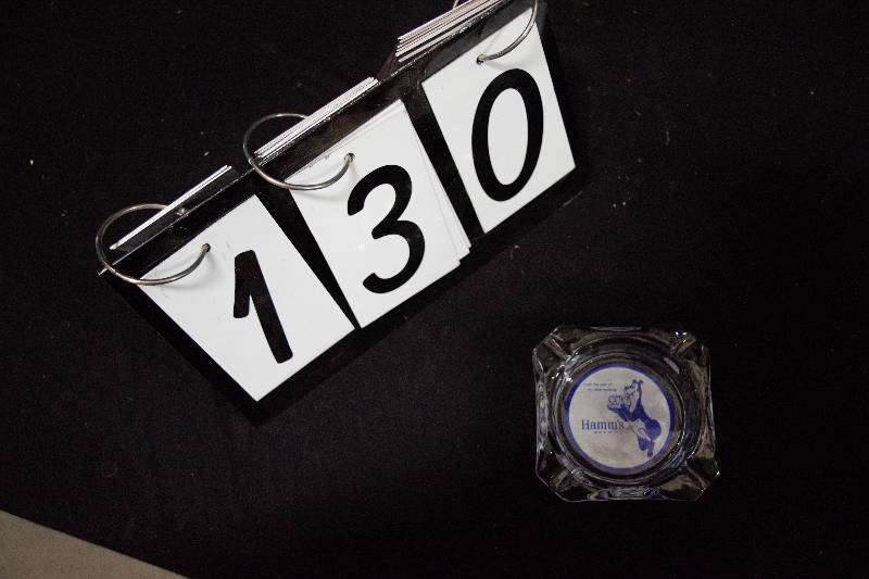 lot 130 image: Hamms Beer square glass ashtray with waiter bear, good condition