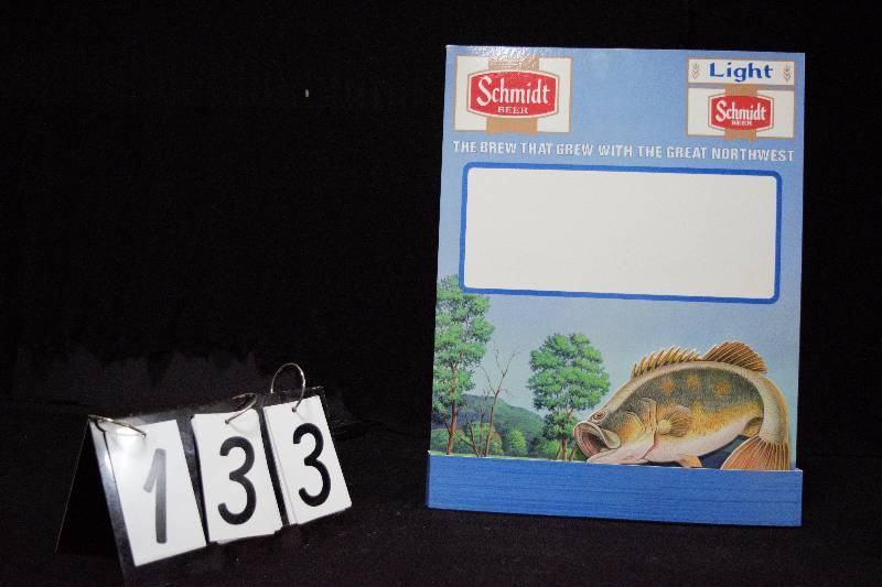 lot 133 image: Schmidt Beer rocking bass fish, easel back display with clock motor, NOS (New Old Stock), runs on D battery