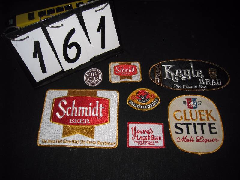 lot 161 image: Lot of 7 unused embroidered beer patches, Schmidt, Gluek, City Club, Kegle Brau, Yoergs, Buckhorn
