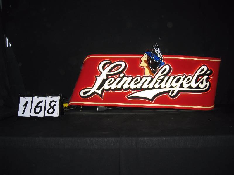 lot 168 image: Leinenkugels banner fluorescent sign  light, looks new