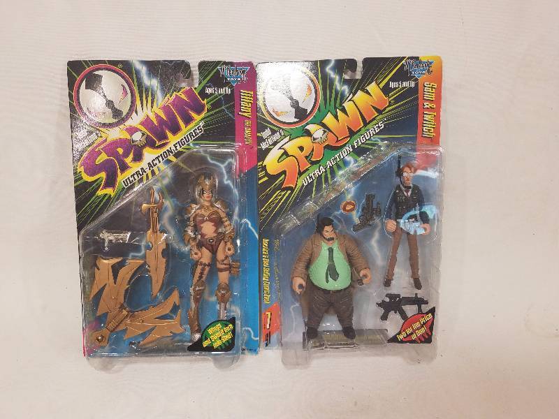 lot 33 image: The Spawn Collectible Action figures lot #1