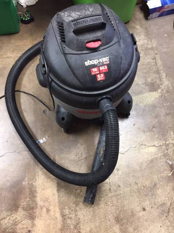 lot 73 image: 1 shop vac