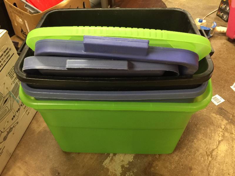 lot 84 image: 3 totes
