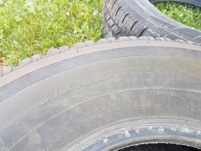 lot 124 image: Misc tires
