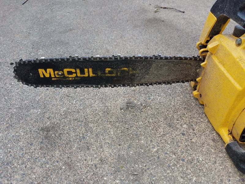 lot 125 image: MCCULLOCH MAC 10 CHAINSAW