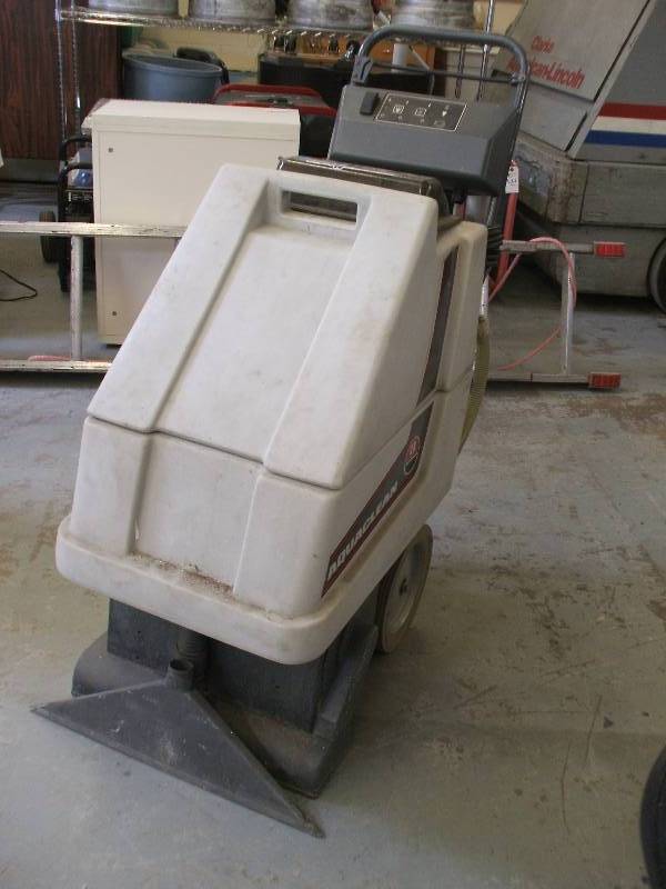 CARPET EXTRACTOR