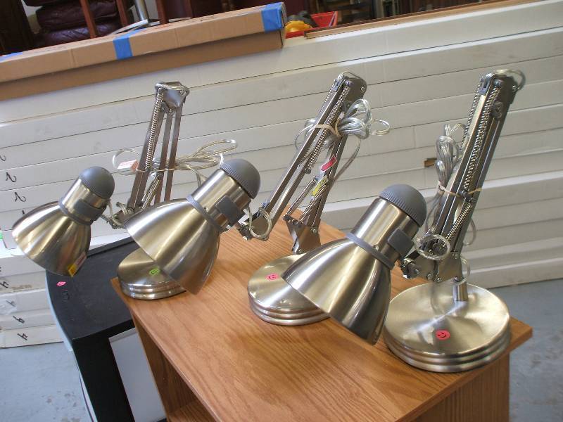 DESK LAMPS