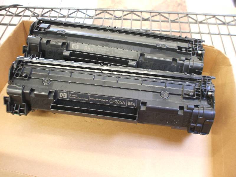 TONER CARTRIDGES